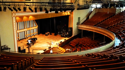 The original “Grande Ole Opry” – you won't want to miss this beautifully constructed auditorium right in the heart of downtown.